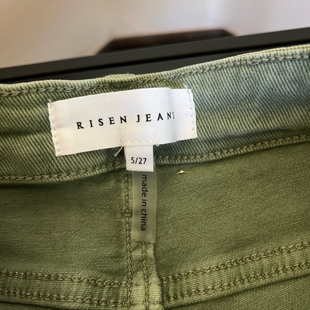 Green RISEN Jeans - Picture 4 of 6